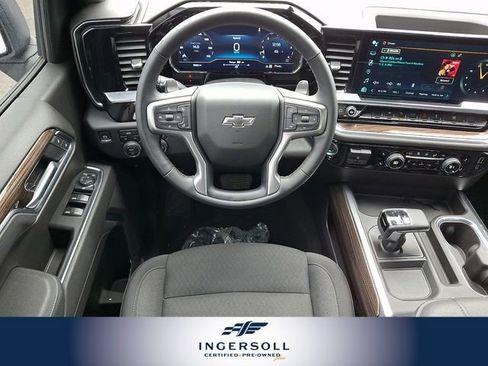 Used 2025 Chevrolet Silverado 1500 RST image 3