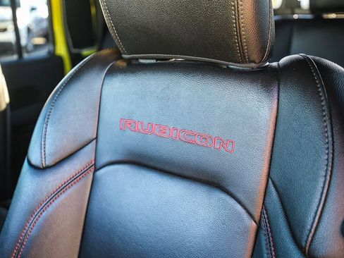 Certified 2023 Jeep Gladiator Rubicon w/ LED Lighting Group image 25