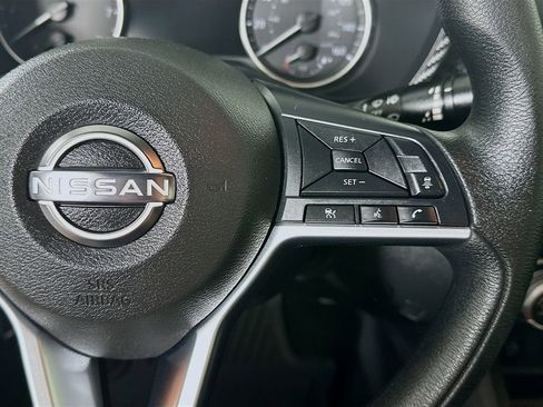 Used 2024 Nissan Sentra SV image 26