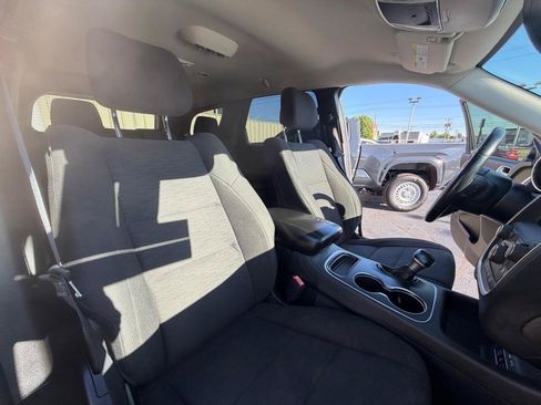 Used 2020 Dodge Durango SXT w/ 3rd Row Seating Group RWD image 26