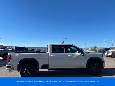 New 2026 GMC Sierra 2500 AT4 w/ AT4 Premium Plus Package AWD/4WD image 7