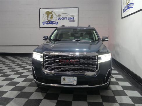 Used 2020 GMC Acadia Denali image 2