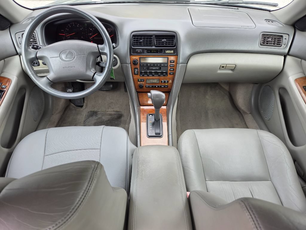 Used 2000 Lexus ES 330 w/ Lexus Value Pkg FWD image 27