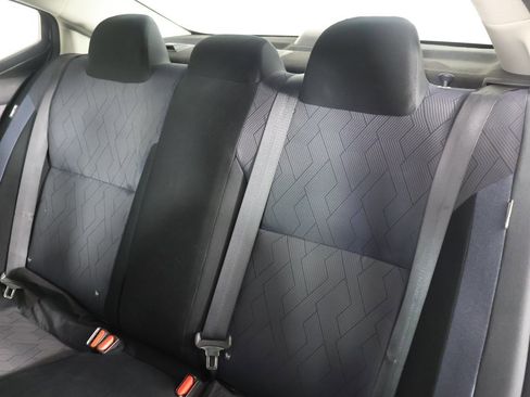 Used 2024 Nissan Versa SV w/ Trunk Package image 29