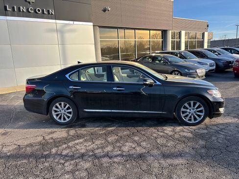 Used 2012 Lexus LS 460 AWD image 8
