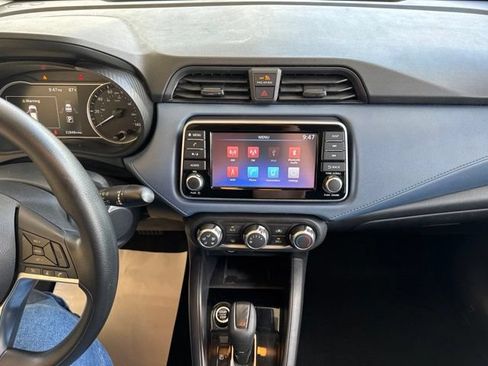Used 2025 Nissan Versa SV FWD image 23
