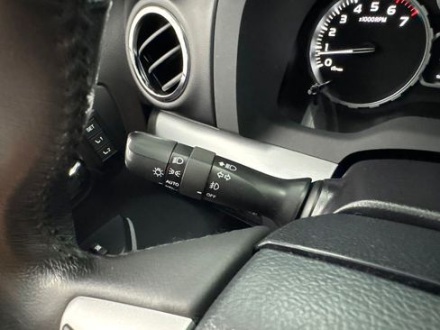 Certified 2019 Toyota Tundra Platinum AWD/4WD image 22