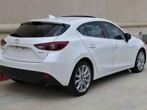 Used 2015 MAZDA MAZDA3 s Grand Touring w/ Technology Package FWD image 3
