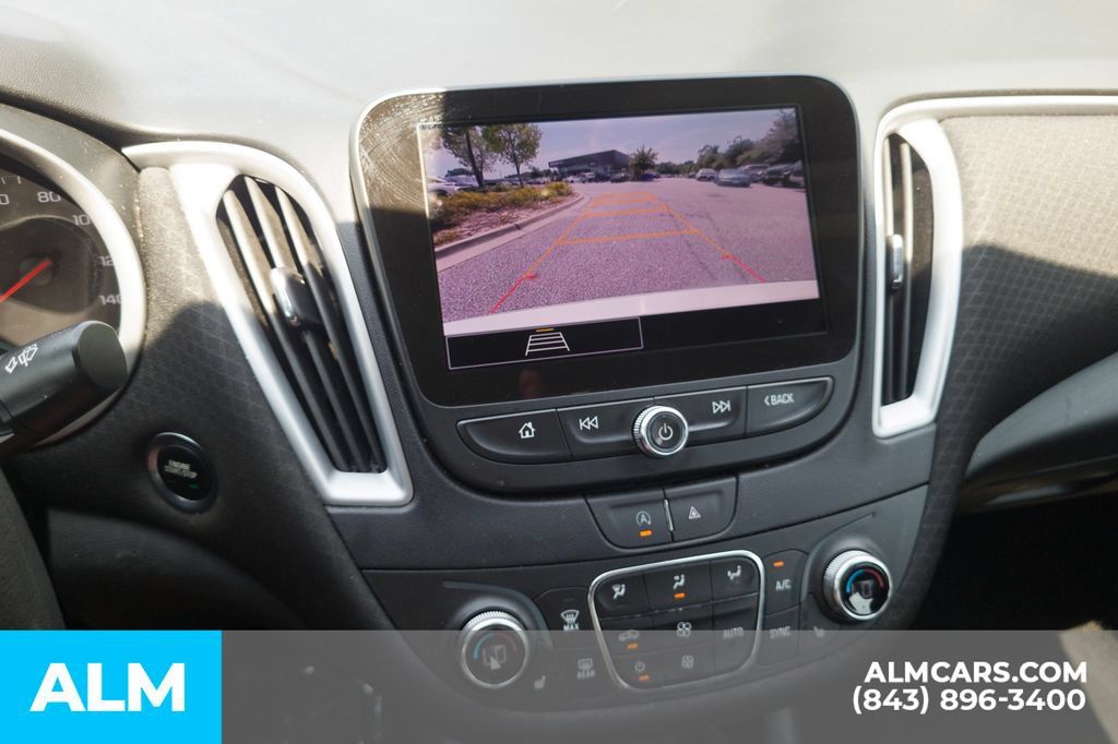 Used 2024 Chevrolet Malibu LT FWD image 23