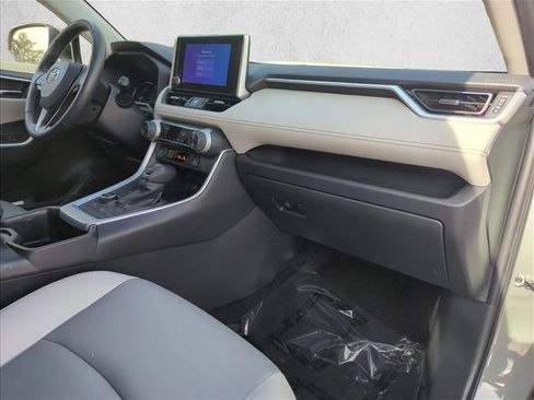 Certified 2023 Toyota RAV4 XLE Premium image 29