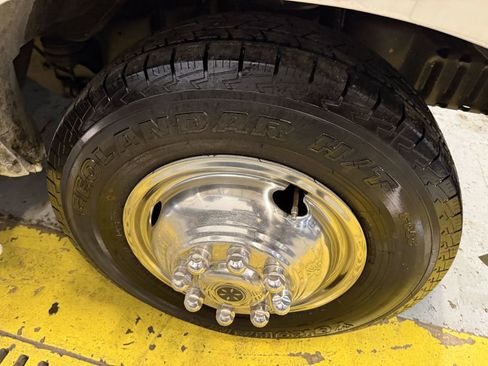 Used 2007 Ford E-450 and Econoline 450 image 25