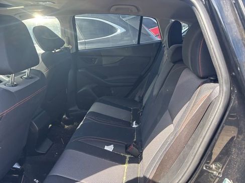 Used 2023 Subaru Crosstrek 2.0i Premium image 6