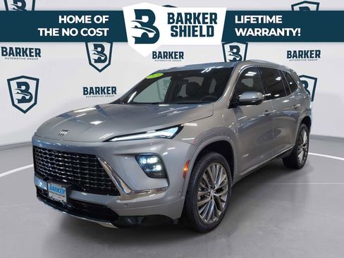 Used 2025 Buick Enclave Avenir AWD/4WD image 1