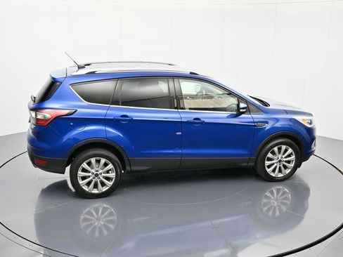 Used 2017 Ford Escape Titanium image 32