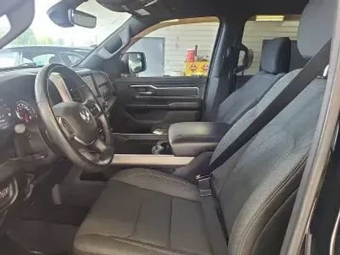 Used 2019 RAM 1500 Big Horn AWD/4WD image 7