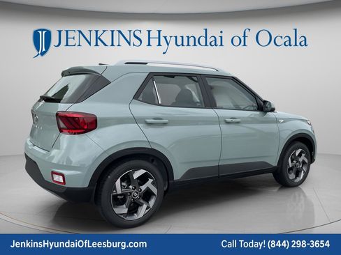New 2026 Hyundai Venue SEL FWD image 5