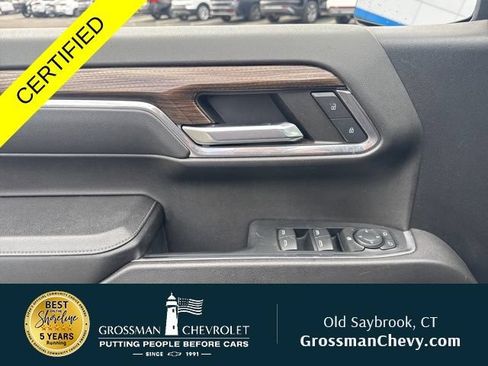 Used 2023 Chevrolet Silverado 1500 LT AWD/4WD image 12
