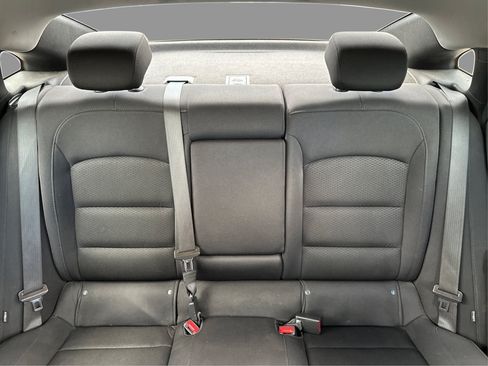 Used 2022 Chevrolet Malibu LT FWD image 30