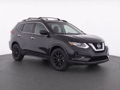 Used 2017 Nissan Rogue SV w/ Midnight Edition Package