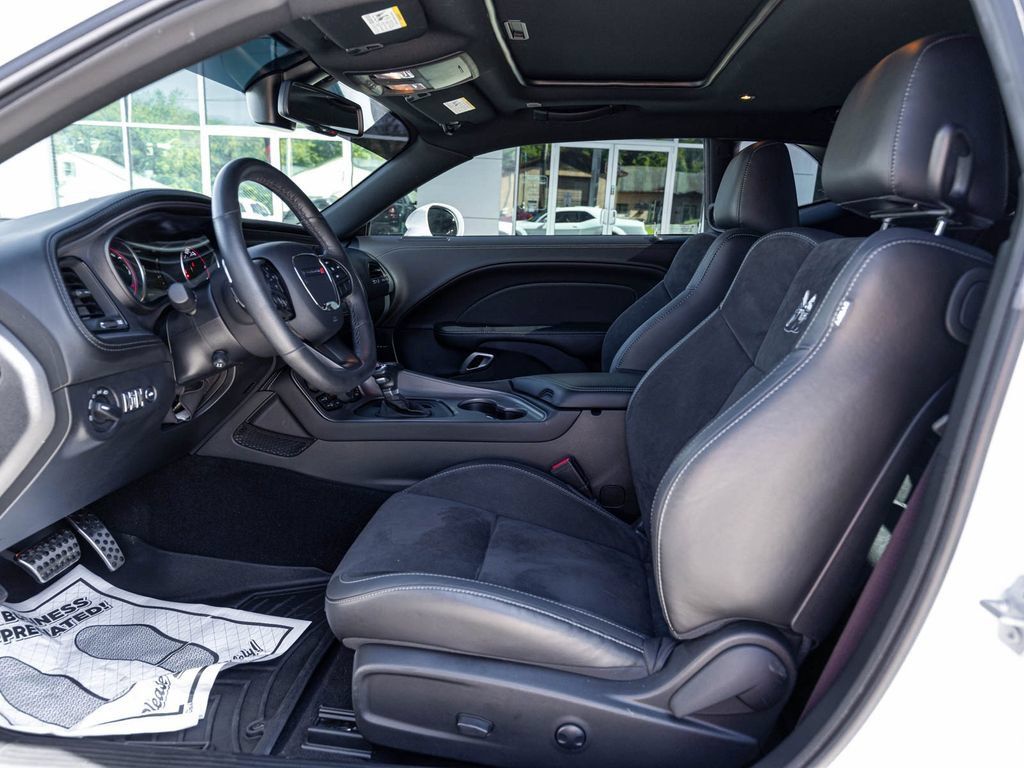 Used 2023 Dodge Challenger R/T Scat Pack RWD image 23