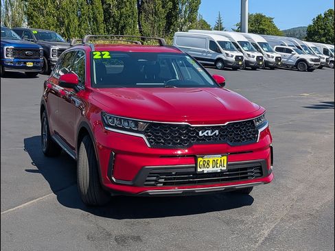 Used 2022 Kia Sorento S AWD/4WD image 4