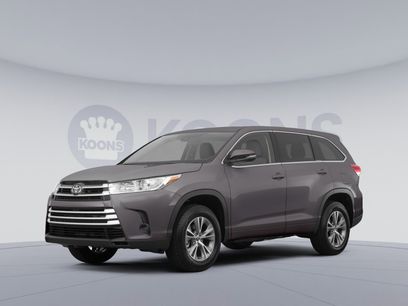 Used 2019 Toyota Highlander LE