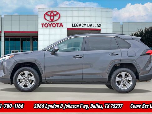 Used 2024 Toyota RAV4 XLE image 6