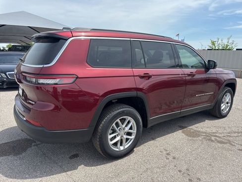 New 2025 Jeep Grand Cherokee L Laredo AWD/4WD image 6