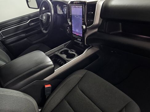 Used 2025 RAM 1500 Big Horn AWD/4WD image 30