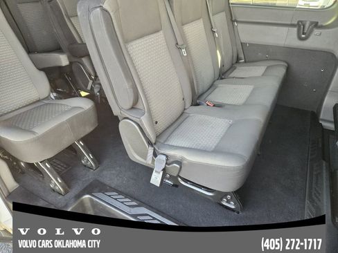 Used 2023 Ford Transit 350 XLT image 27