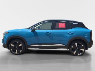 Certified 2025 Nissan Kicks SR FWD video 2