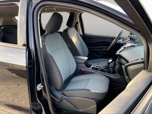 Used 2019 Ford Escape S FWD image 8