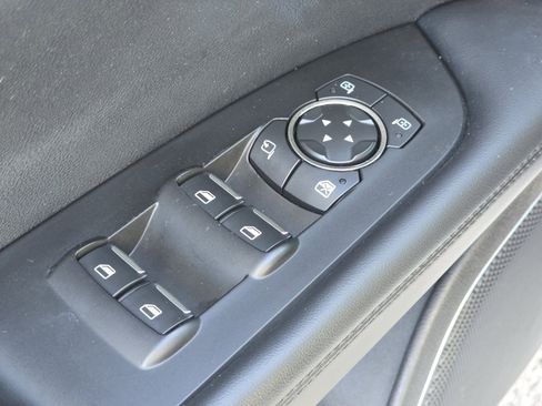 Used 2022 Lincoln Nautilus FWD image 23