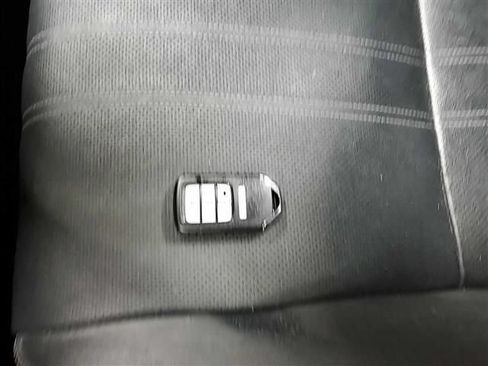 Used 2019 Honda Insight Touring image 8
