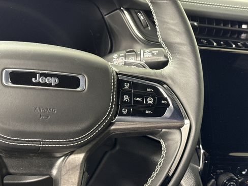 New 2025 Jeep Grand Cherokee L Overland w/ Advanced Protech Group III image 15