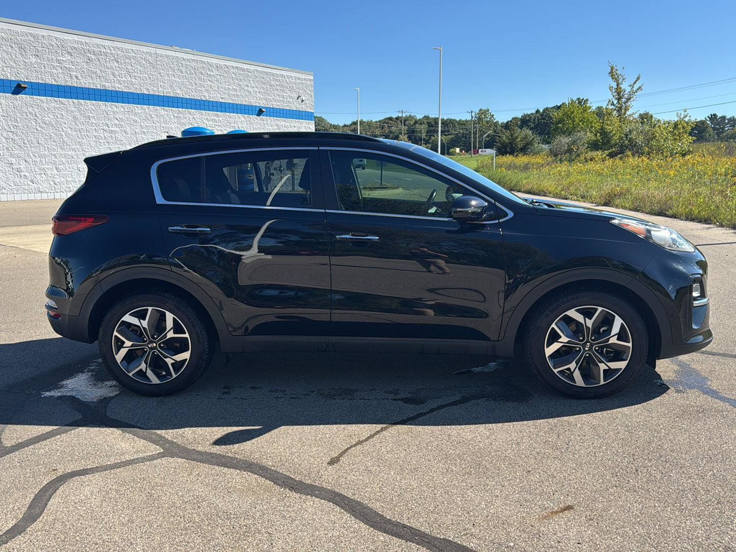 Used 2021 Kia Sportage EX w/ EX Technology Package FWD image 6