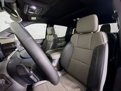 Used 2024 Chevrolet Silverado 1500 ZR2 w/ LPO, Dark Essentials Package image 25