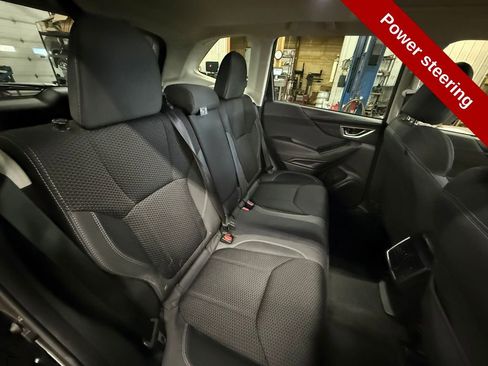 Used 2023 Subaru Forester Premium AWD/4WD image 35