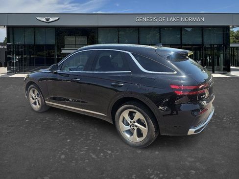 Used 2026 Genesis GV70 2.5T AWD/4WD image 6