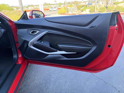 Used 2020 Chevrolet Camaro LT RWD image 25
