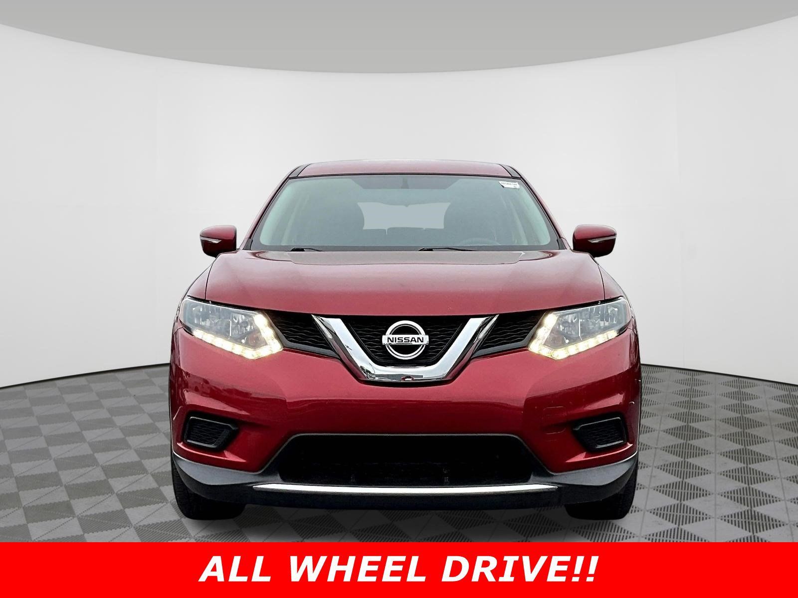 Used 2014 Nissan Rogue S AWD/4WD image 2