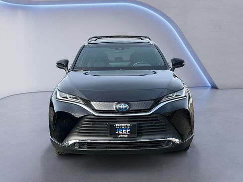 Used 2021 Toyota Venza XLE w/ Softex Package image 8