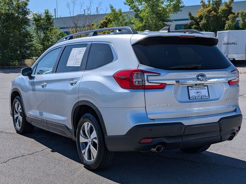 Used 2023 Subaru Ascent Premium w/ Convenience Package AWD/4WD image 5