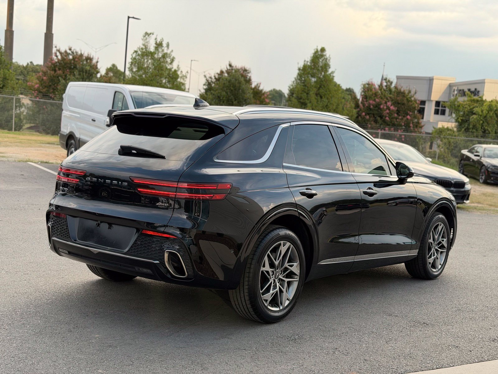 Used 2022 Genesis GV70 2.5T w/ Advanced Package AWD/4WD image 11