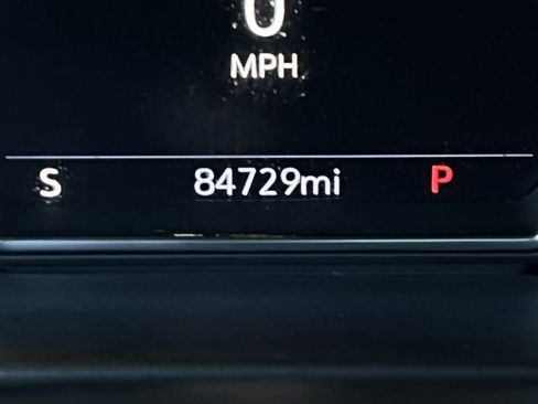 Used 2021 GMC Yukon SLT w/ SLT Premium Package image 24