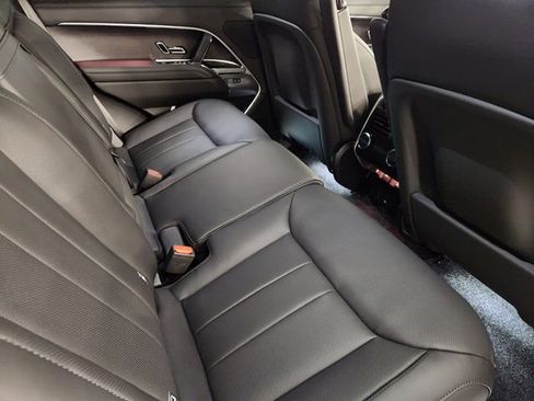 New 2026 Land Rover Range Rover SE AWD/4WD image 30