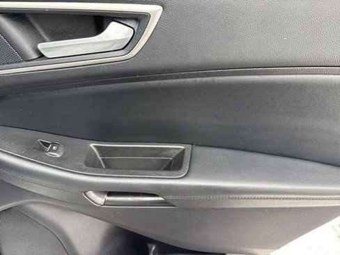 Used 2021 Ford Edge SEL w/ Convenience Package image 37