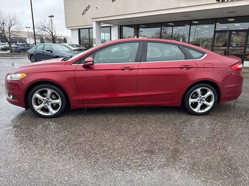 Used 2014 Ford Fusion SE w/ Equipment Group 201A image 7