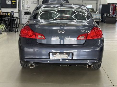 Used 2011 INFINITI G25 x w/ Moonroof Pkg AWD/4WD image 3