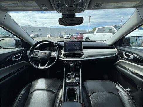 Used 2022 Jeep Compass Limited w/ Elite Group image 14